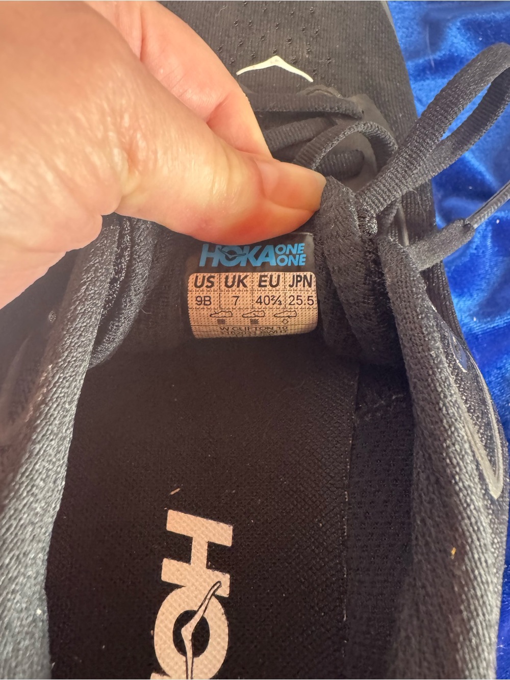 Hoka One One Clifton 10 Black Athletic Shoes with White Logo - Picture 4 of 10